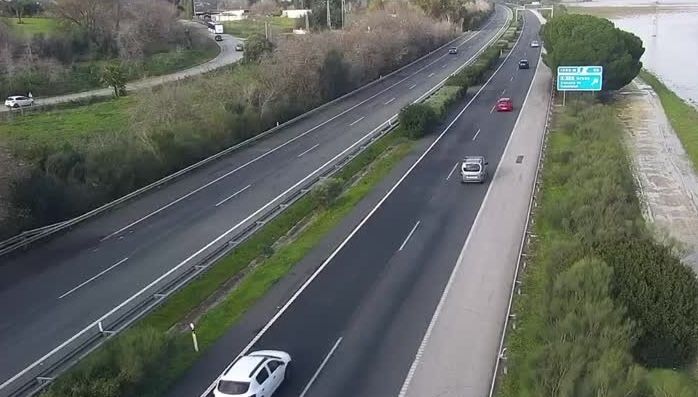 La autopista AP 4, con el tráfico reanudado.