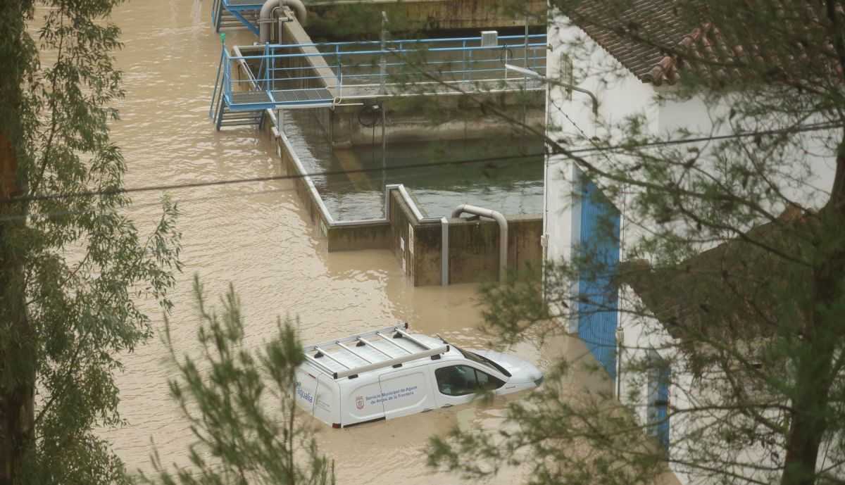 Arcos  desalojos temporal Leonardo  26