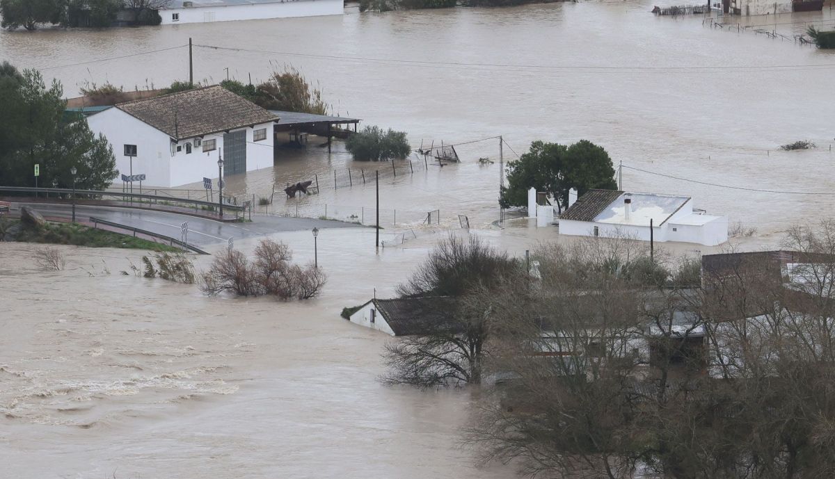 Arcos  desalojos temporal Leonardo  07