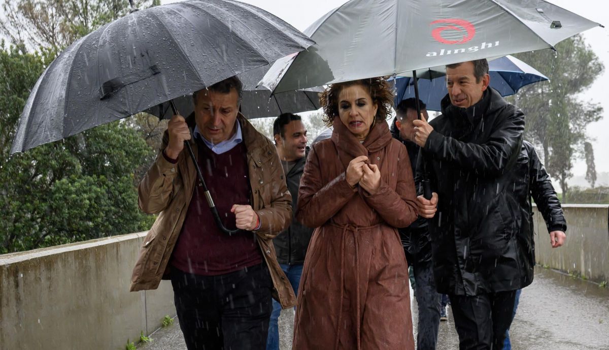 maria jesus montero javier fernandez palmar troya sevilla 2