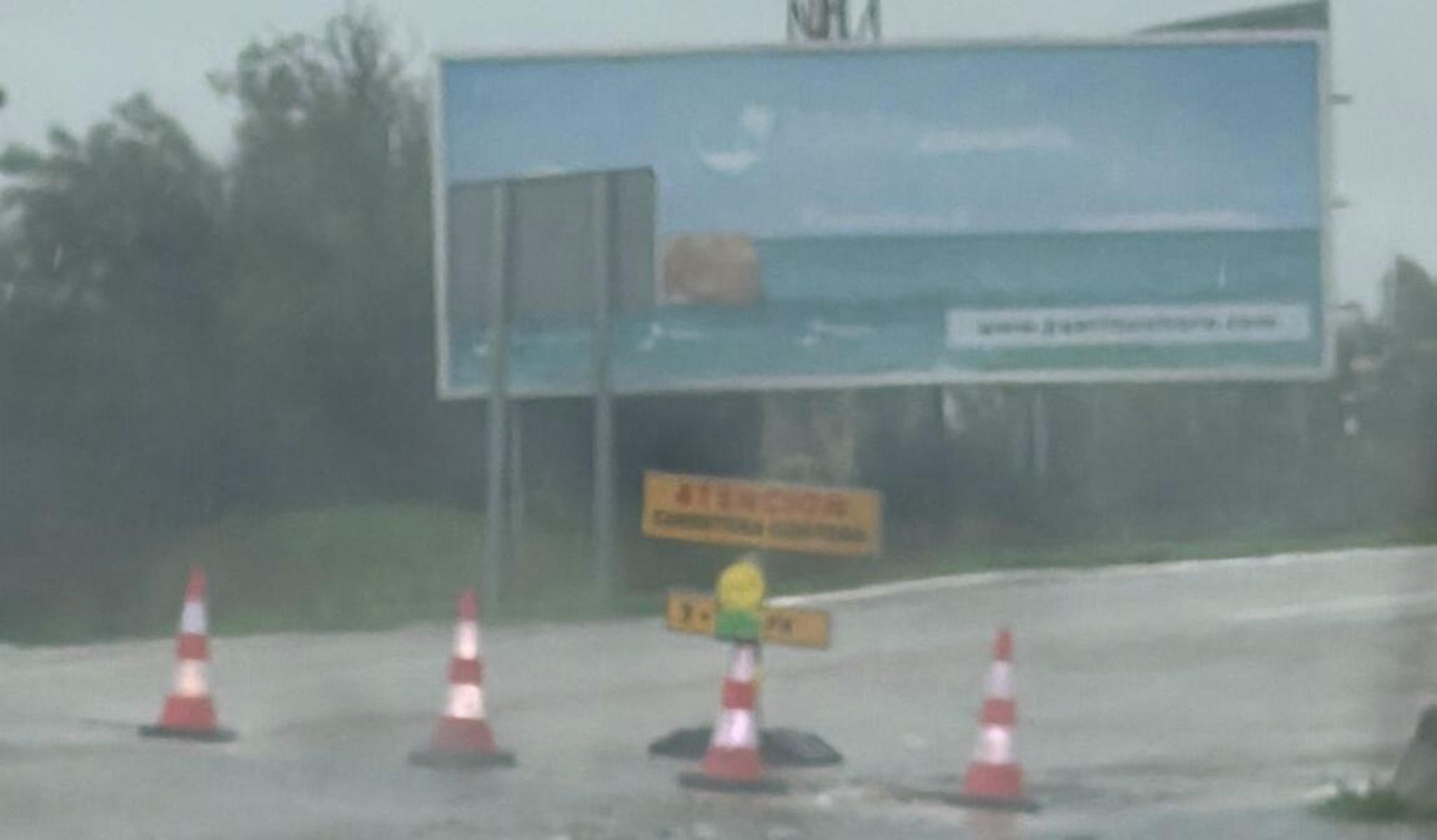 Corte de la A 2231, vía directa entre Barbate y Zahara de los Atunes 