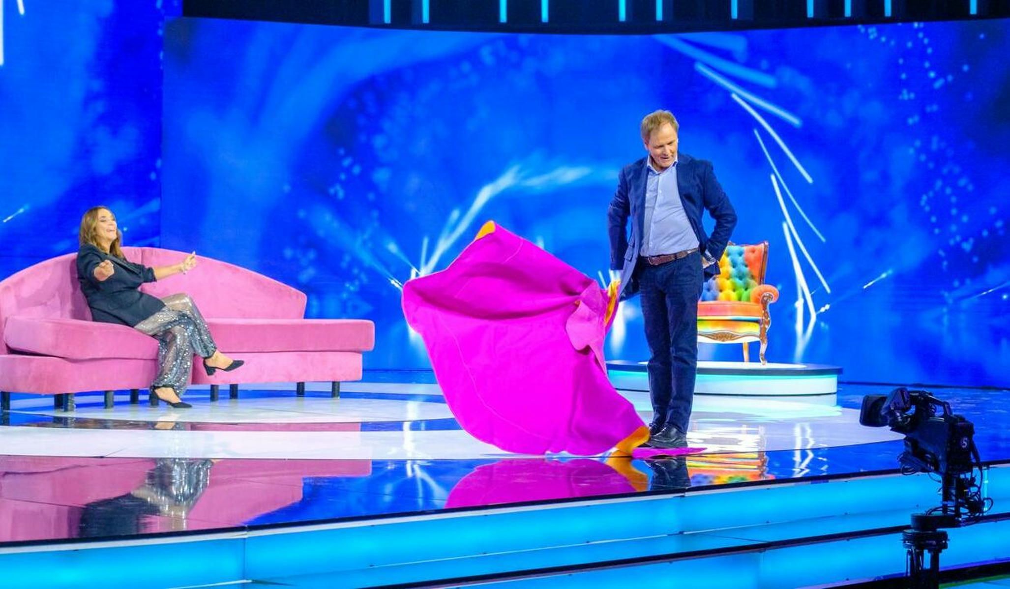 Enrique Romero, de 'Toros para todos', en una gala de presentación de la programación de Canal Sur