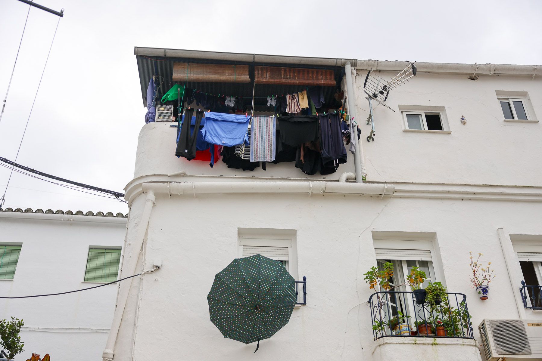 Ubrique, El río sigue controlado y se mantiene la alerta 