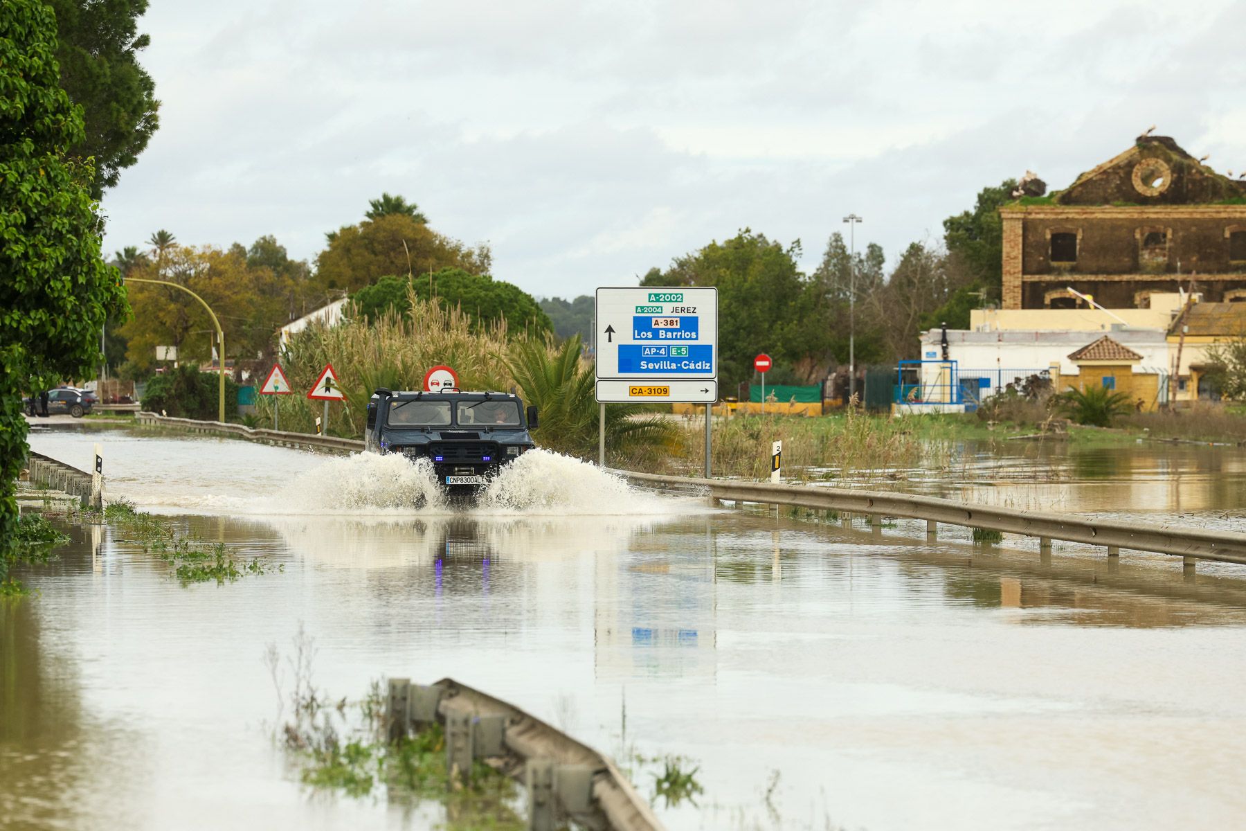 Las inundaciones en El Portal por la crecida del Guadalete. Las inundaciones en El Portal por la crecida del Guadalete.