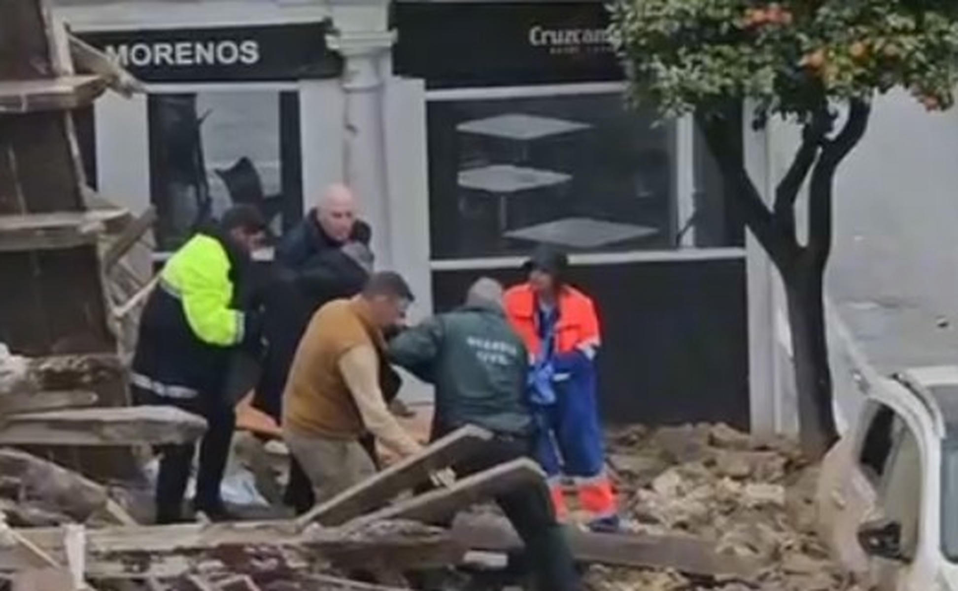 El momento del rescate en Alcalá de los Gazules.