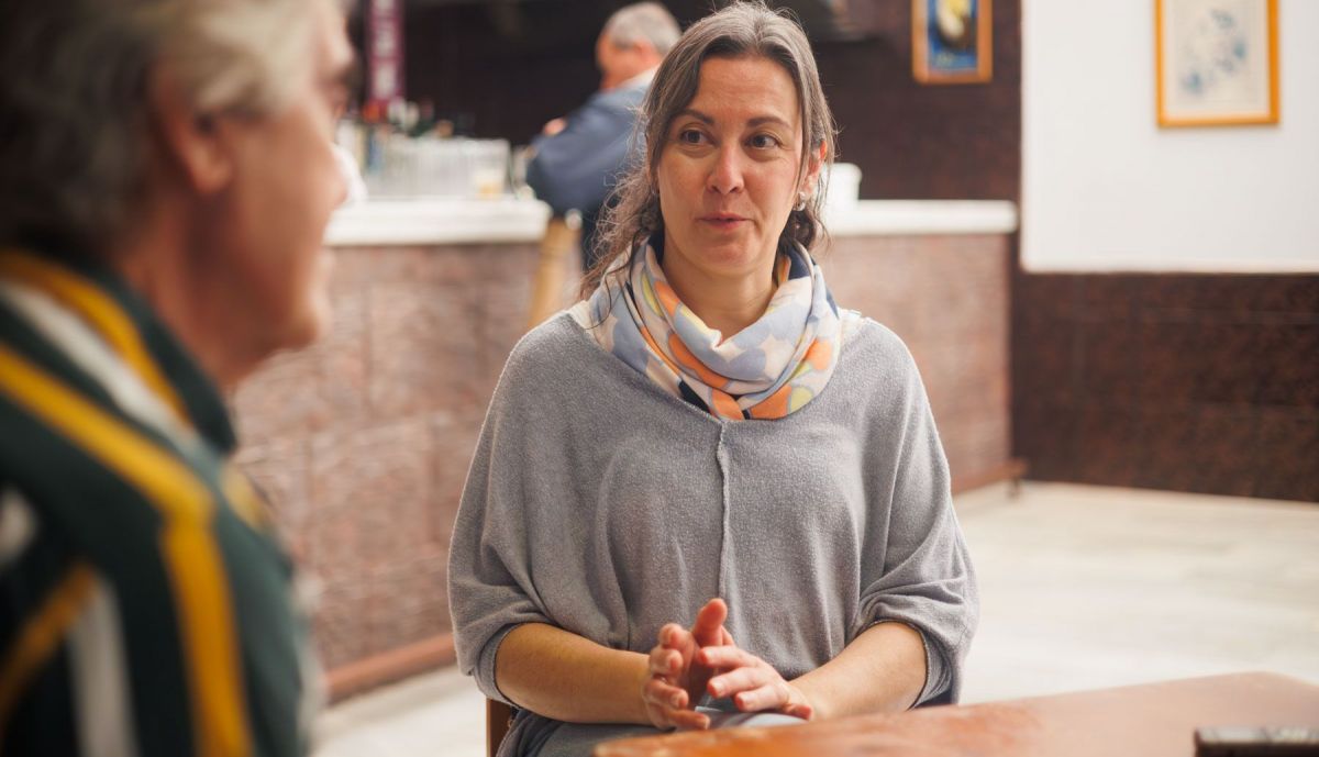 Lorena y Manuel, durante la entrevista en el local.