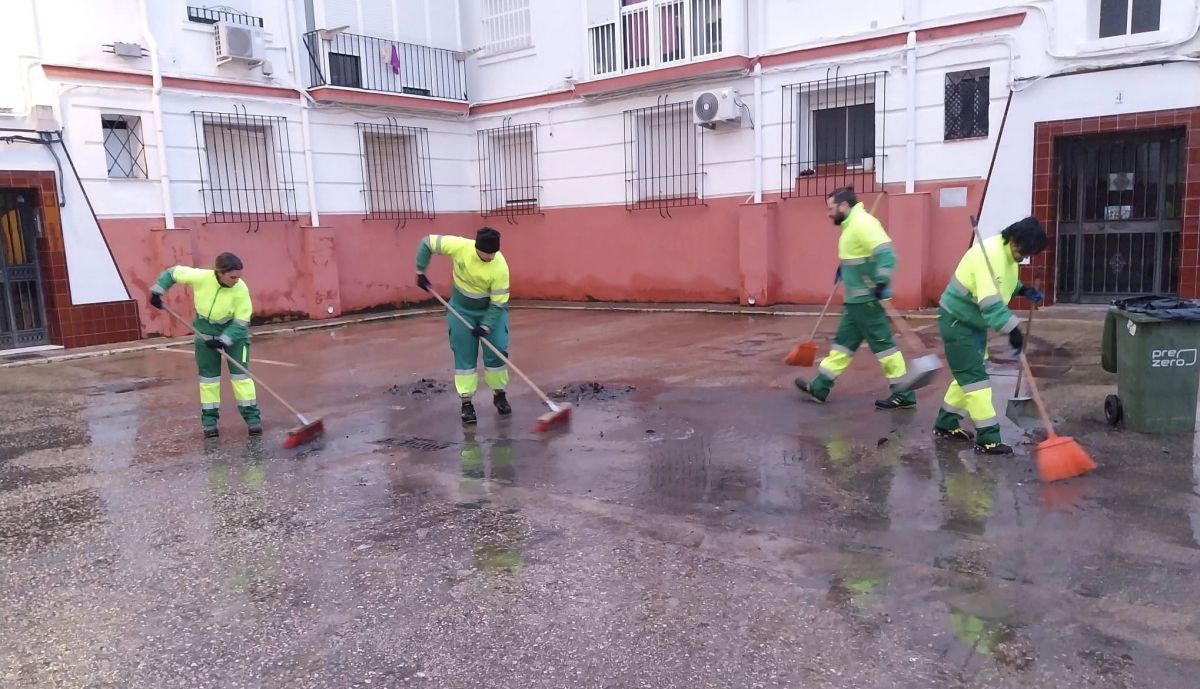 Mantenimiento de vías públicas.