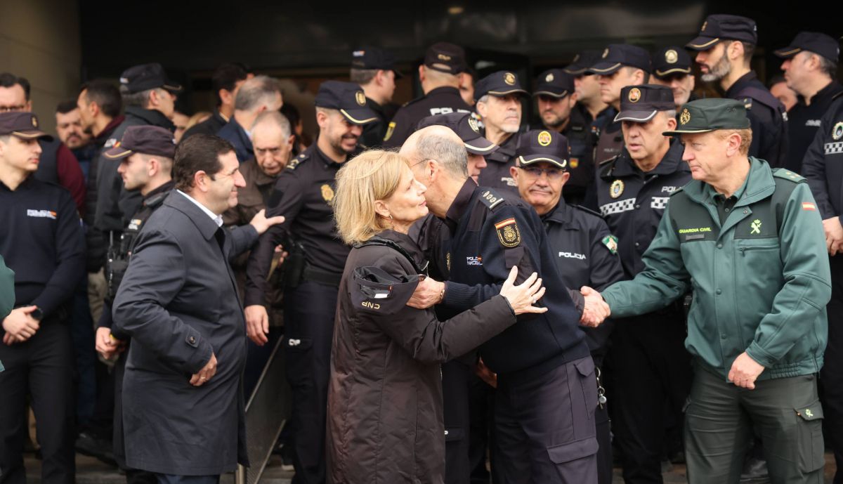 minuto silencio carmen policia nacional fallecida jerez