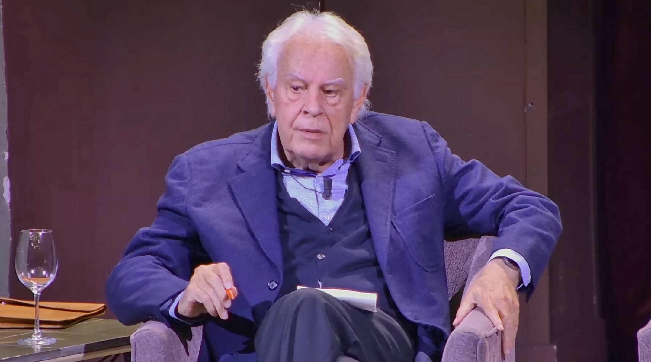 El expresidente Felipe González, este martes en un acto en el Ateneo de Madrid.