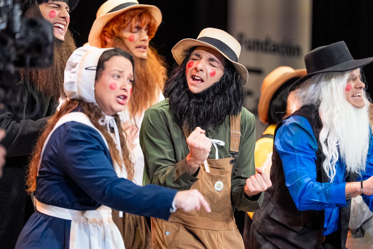 Las imágenes de la histórica final del COAC 2026 en el Gran Teatro Falla