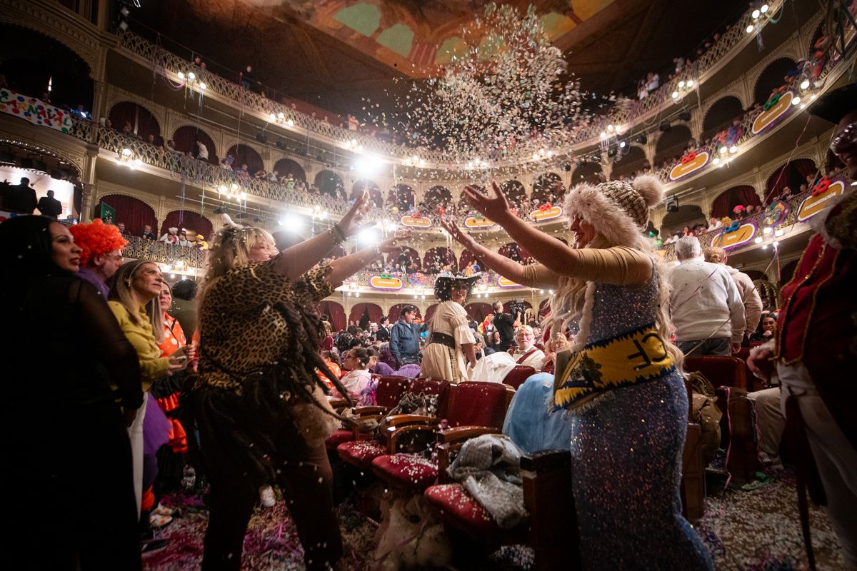 Las imágenes de la histórica final del COAC 2026 en el Gran Teatro Falla