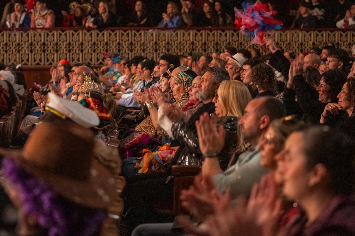 Las imágenes de la histórica final del COAC 2026 en el Gran Teatro Falla