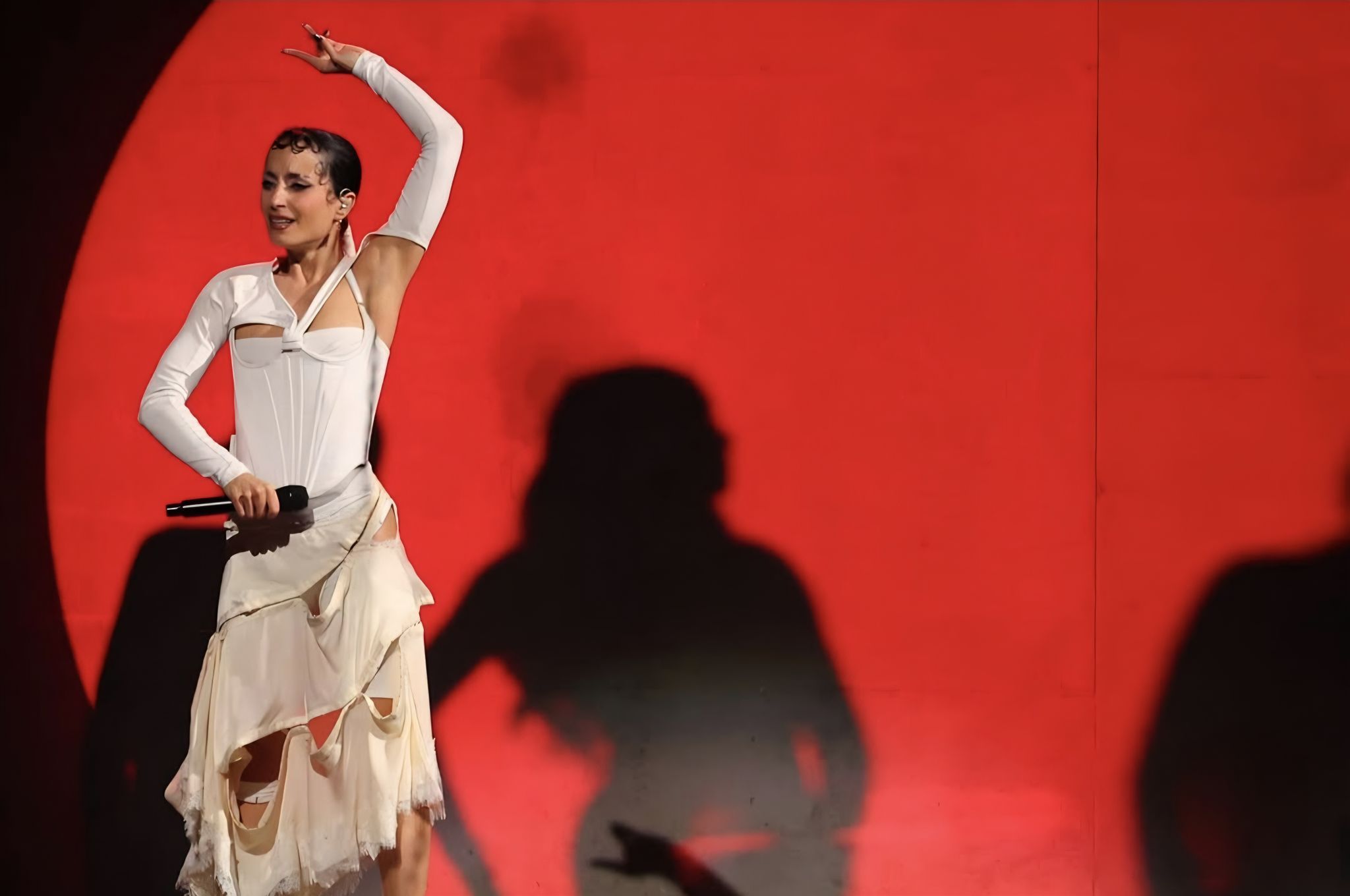 Rosalinda Galán, favorita para ganar el Benidorm Fest.