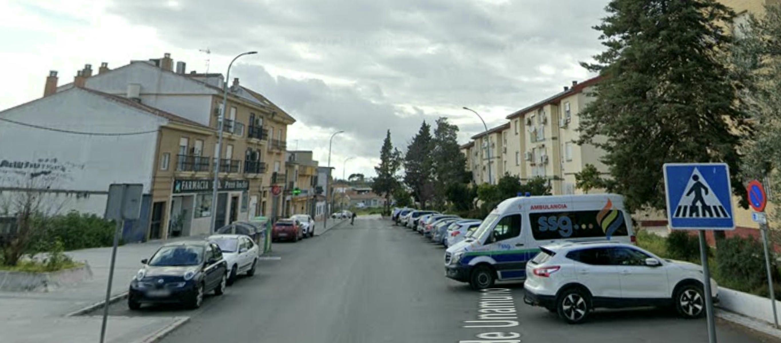 La calle de Linares donde tiene lugar el tiroteo mortal. La calle de Linares donde tiene lugar el tiroteo mortal.