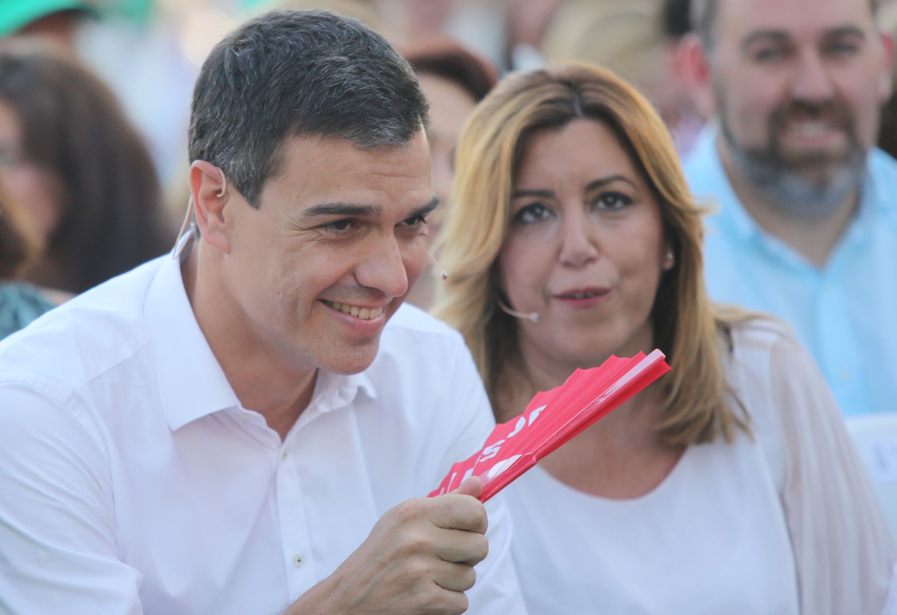Susana Díaz y Pedro Sánchez en una campaña electoral pasada. FOTO: JUAN CARLOS TORO. 