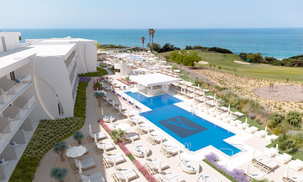 Vista general del Amàre Beach Hotel Sancti Petri. Vista general del Amàre Beach Hotel Sancti Petri.