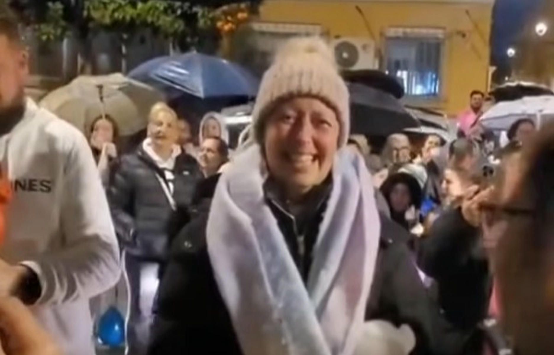 Elisabeth, tras su operación Elisabeth, tras su operación