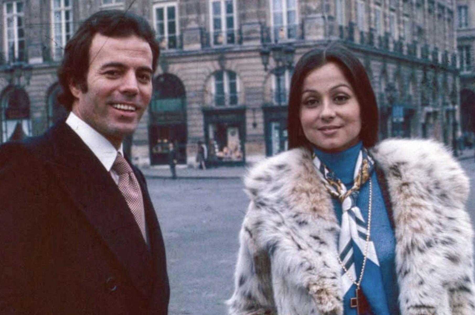 Julio Iglesias e Isabel Preysler, en su juventud.