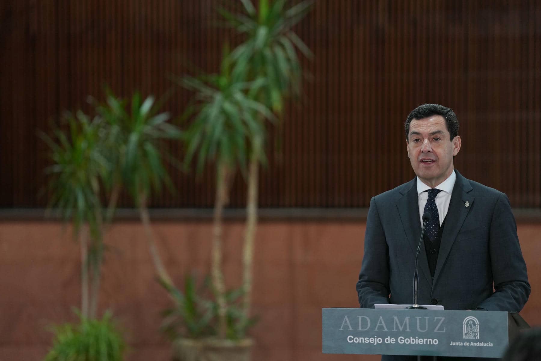 Juanma Moreno, este miércoles en Adamuz.