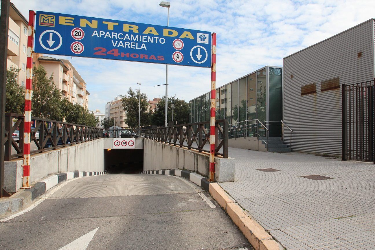 Parking Varela en Cádiz. Parking Varela en Cádiz.