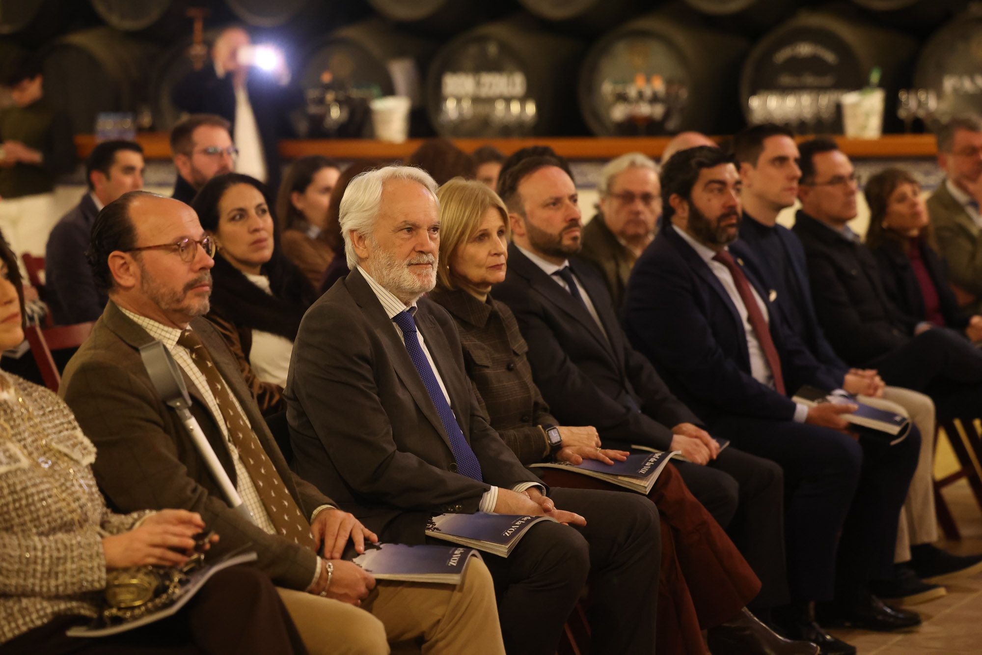 Presentacion Revista El Papel de la Voz Semana Santa  090