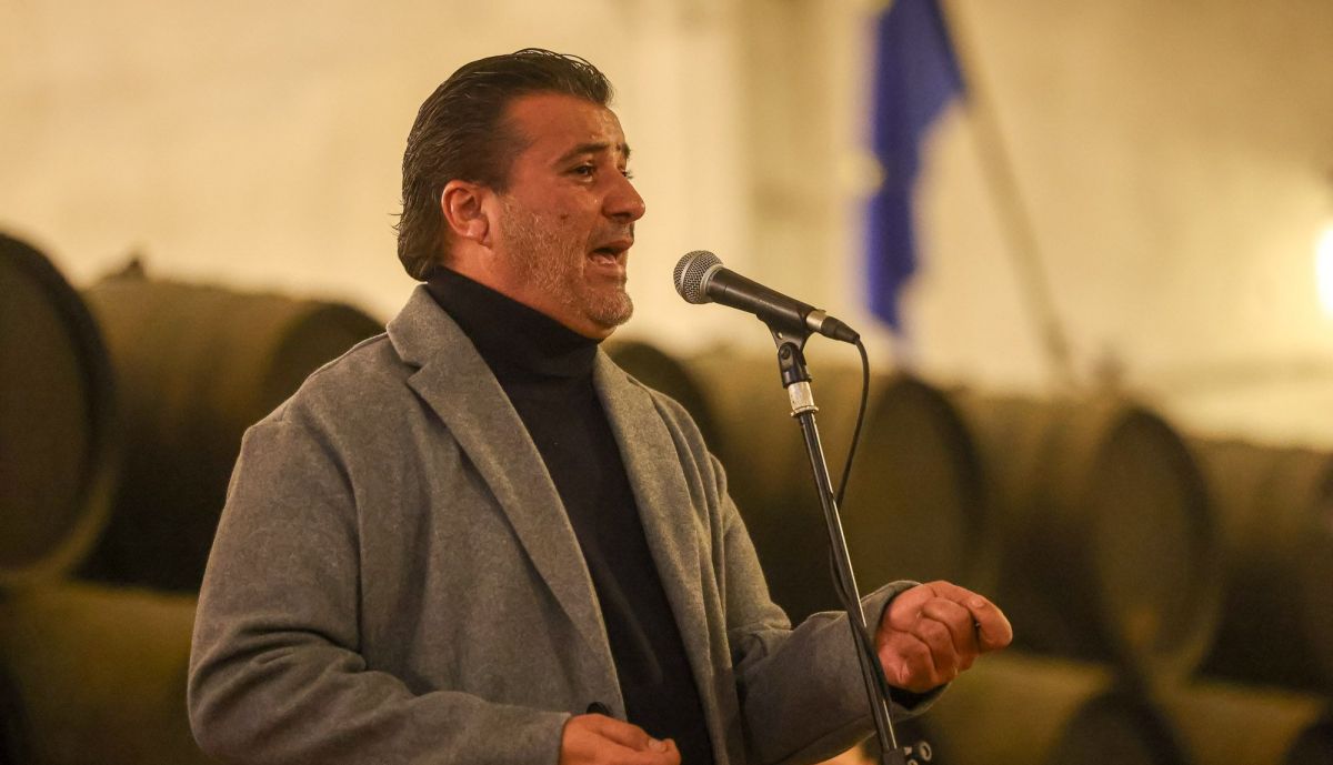 Presentacion Revista El Papel de la Voz Semana Santa  077