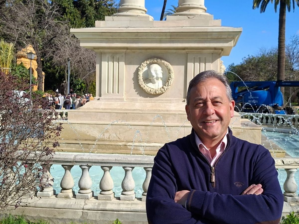 Guisado cree que el PSOE debe volver al centro político y alejarse del independentismo.