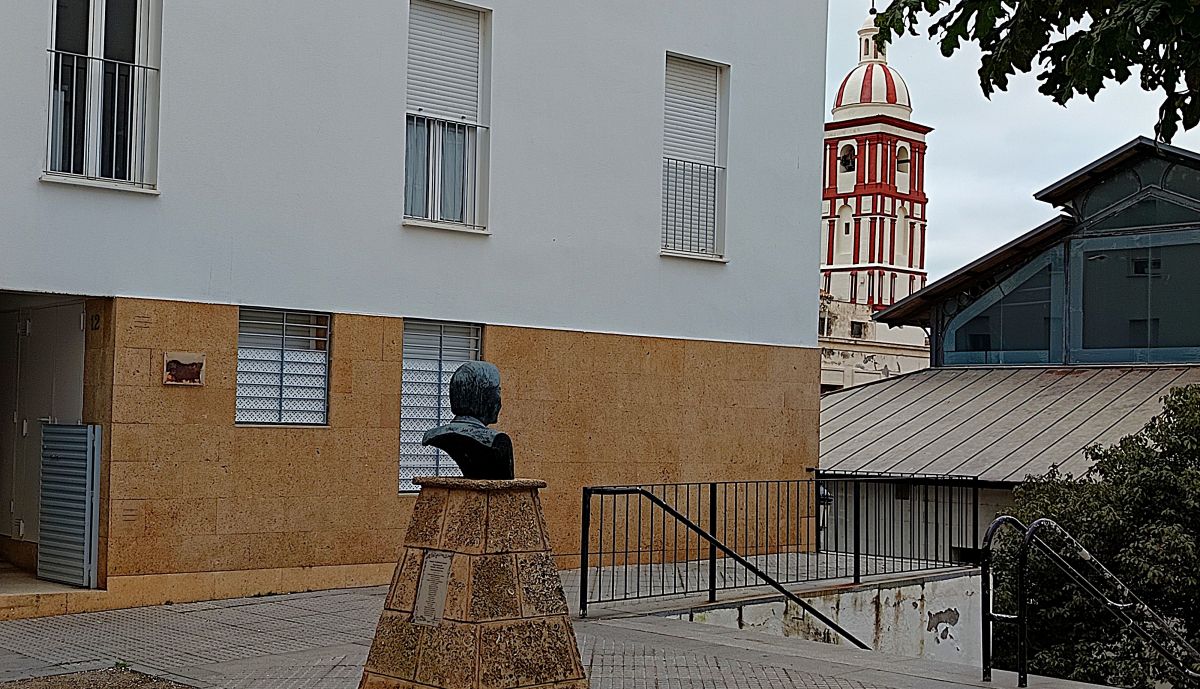 13 Monumento Pedro Romero, vista posterior 