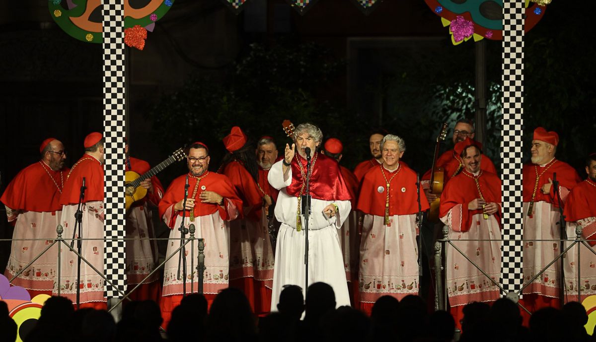 Actuación de 'Los que van a coger papas'.