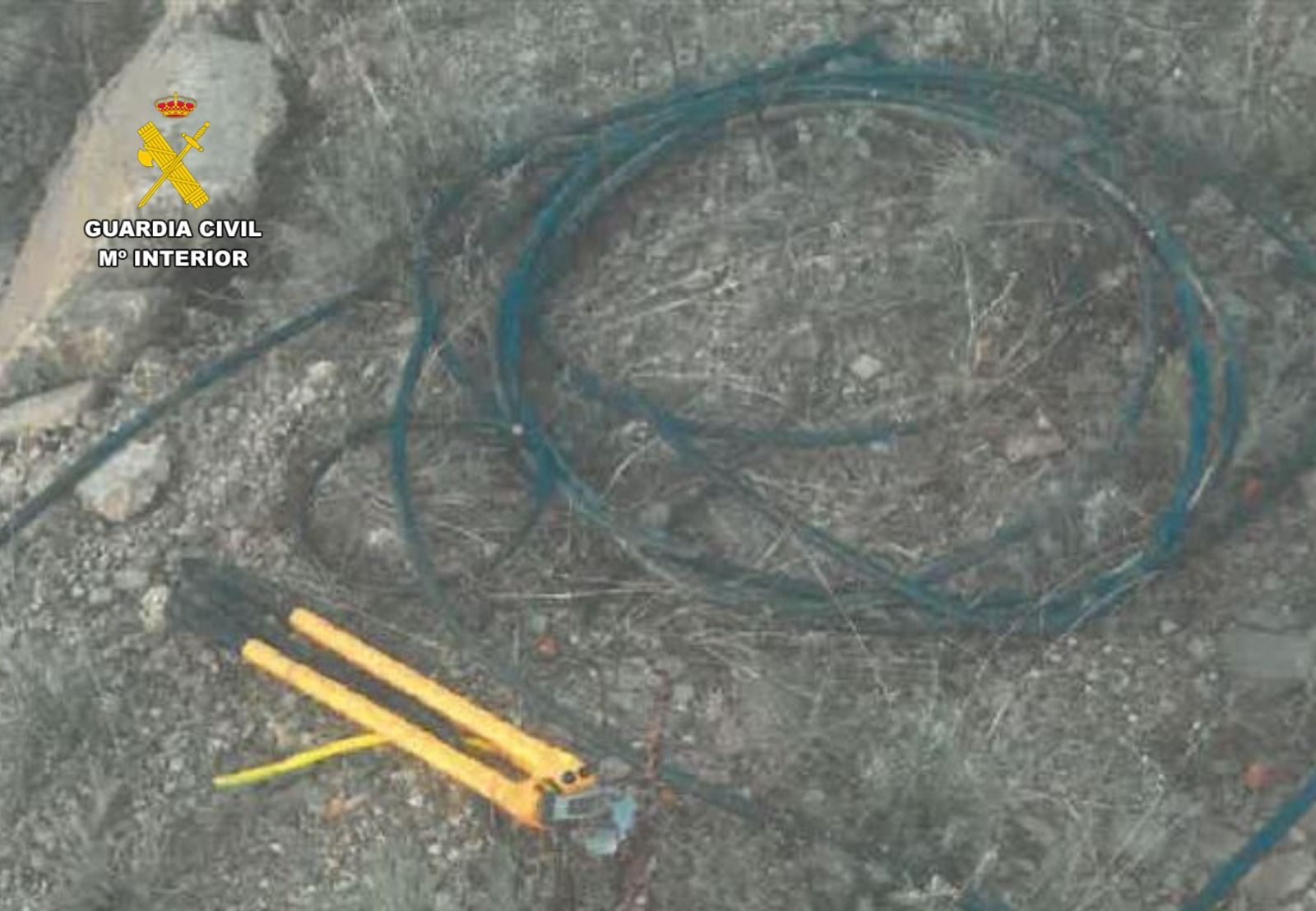 Los elementos empleados para el robo.