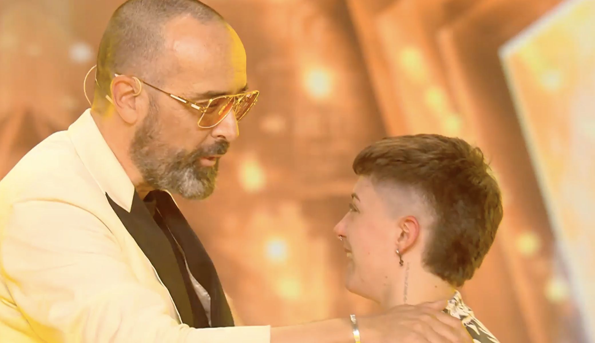 Risto Mejide y Lydia, en 'Got Talent', tras darle el pase de oro.