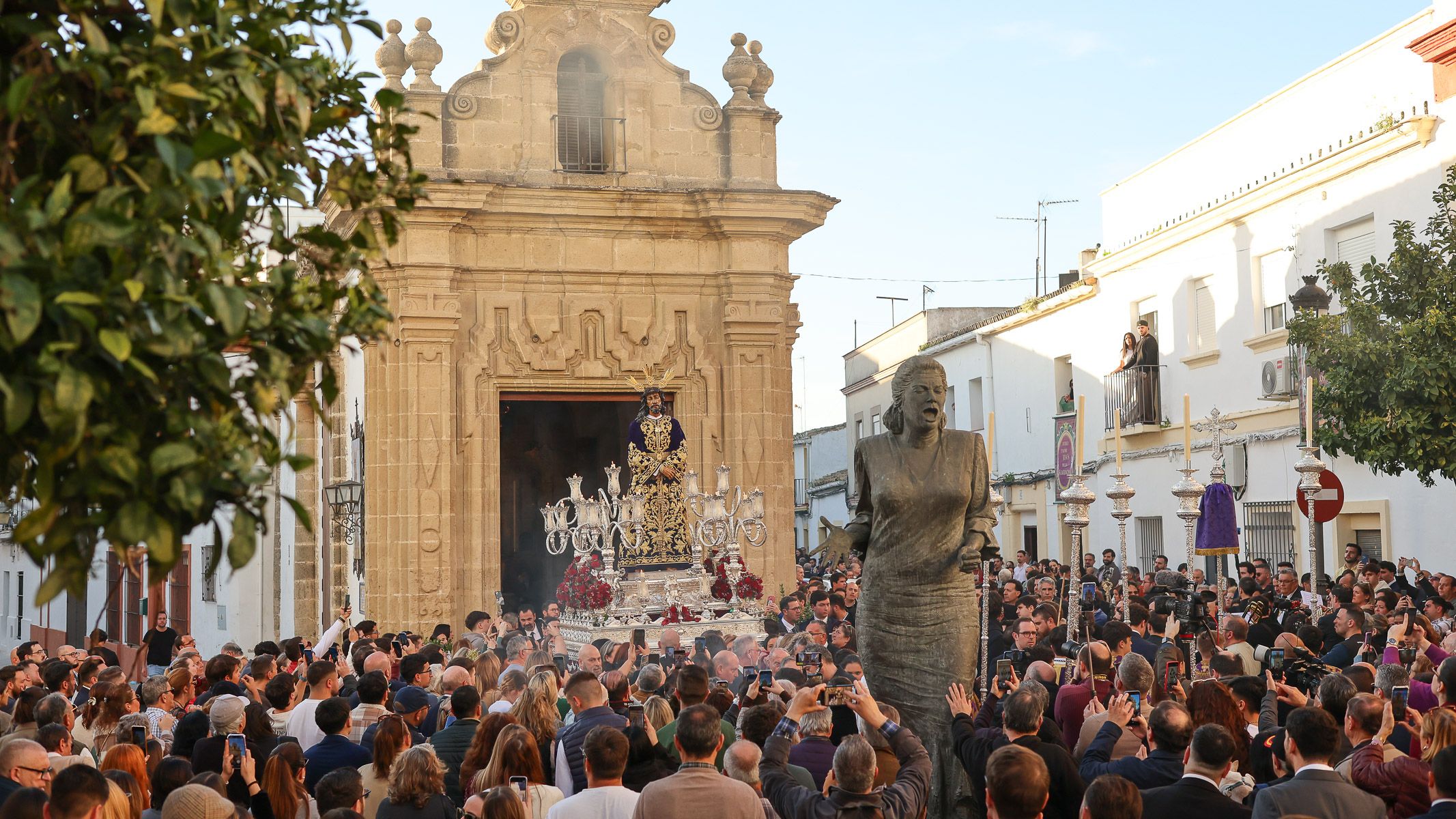 Vía Crucis hermandades  la Yedra 3