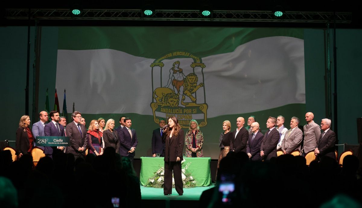 Gala de Entrega de Banderas de la Provincia de Cádiz en los Museos de la Atalaya de Jerez.