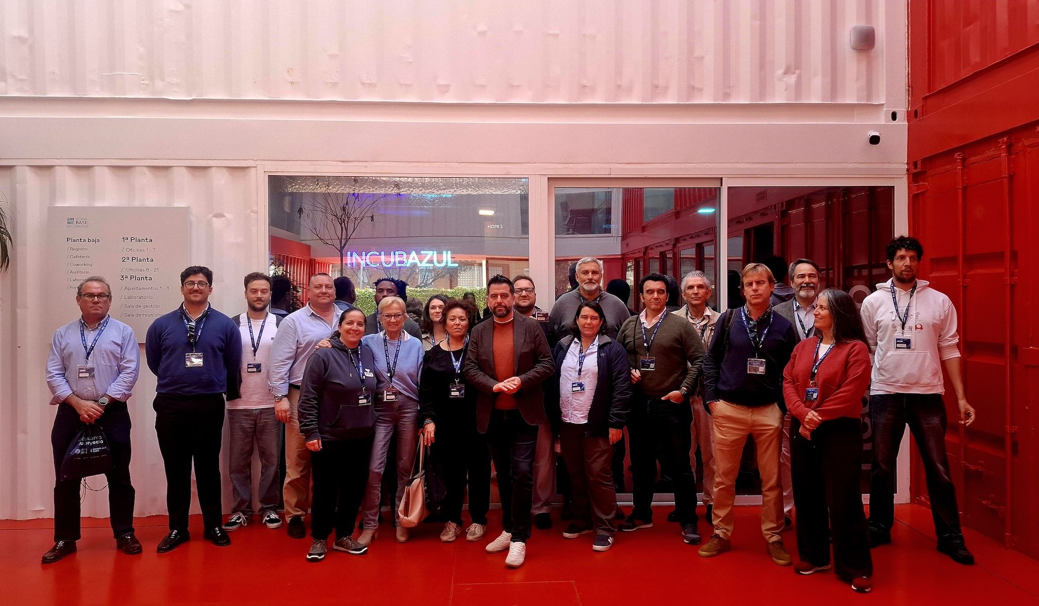 Representantes de las nuevas startups integradas en Incubazul–Blue Core. Representantes de las nuevas startups integradas en Incubazul–Blue Core.