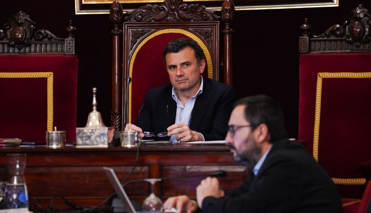 Pleno extraordinario ayuntamiento Cádiz 