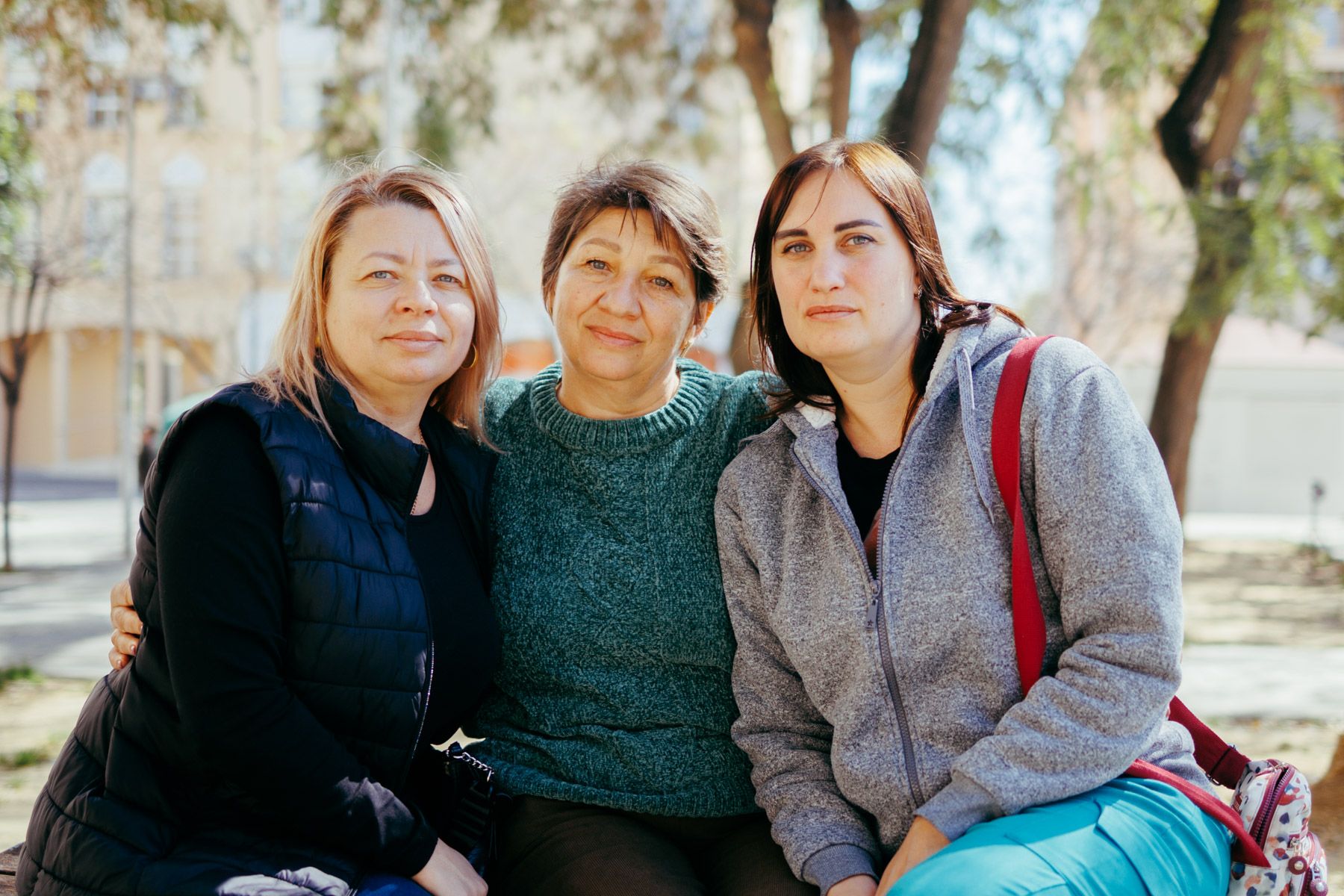Ilona Karpycheva, Svieta Svitlana y Anastasia Makaiova, ucranianas residentes en España.