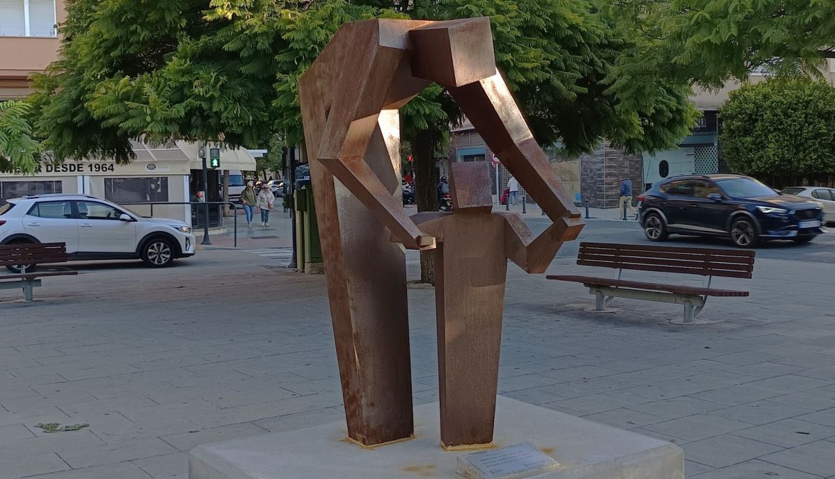 'Primeros pasos', vista ángulo izquierdo