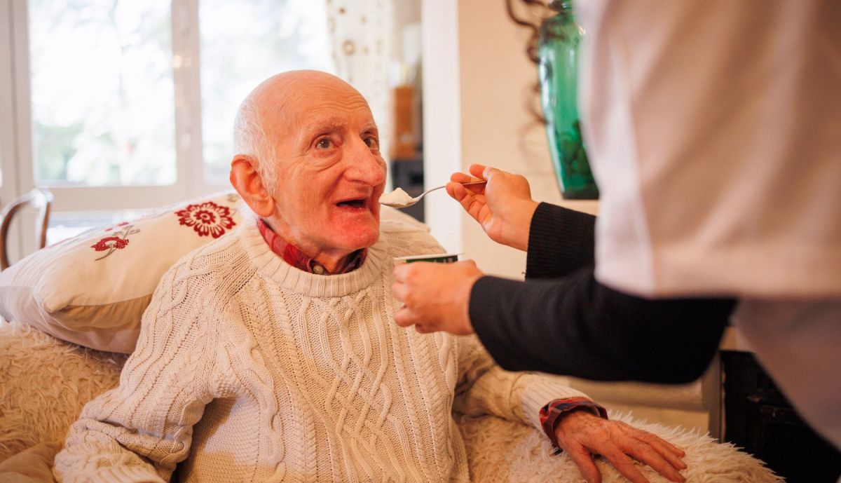 CUIDADOS PERSONAS MAYORES WAYALIA 5