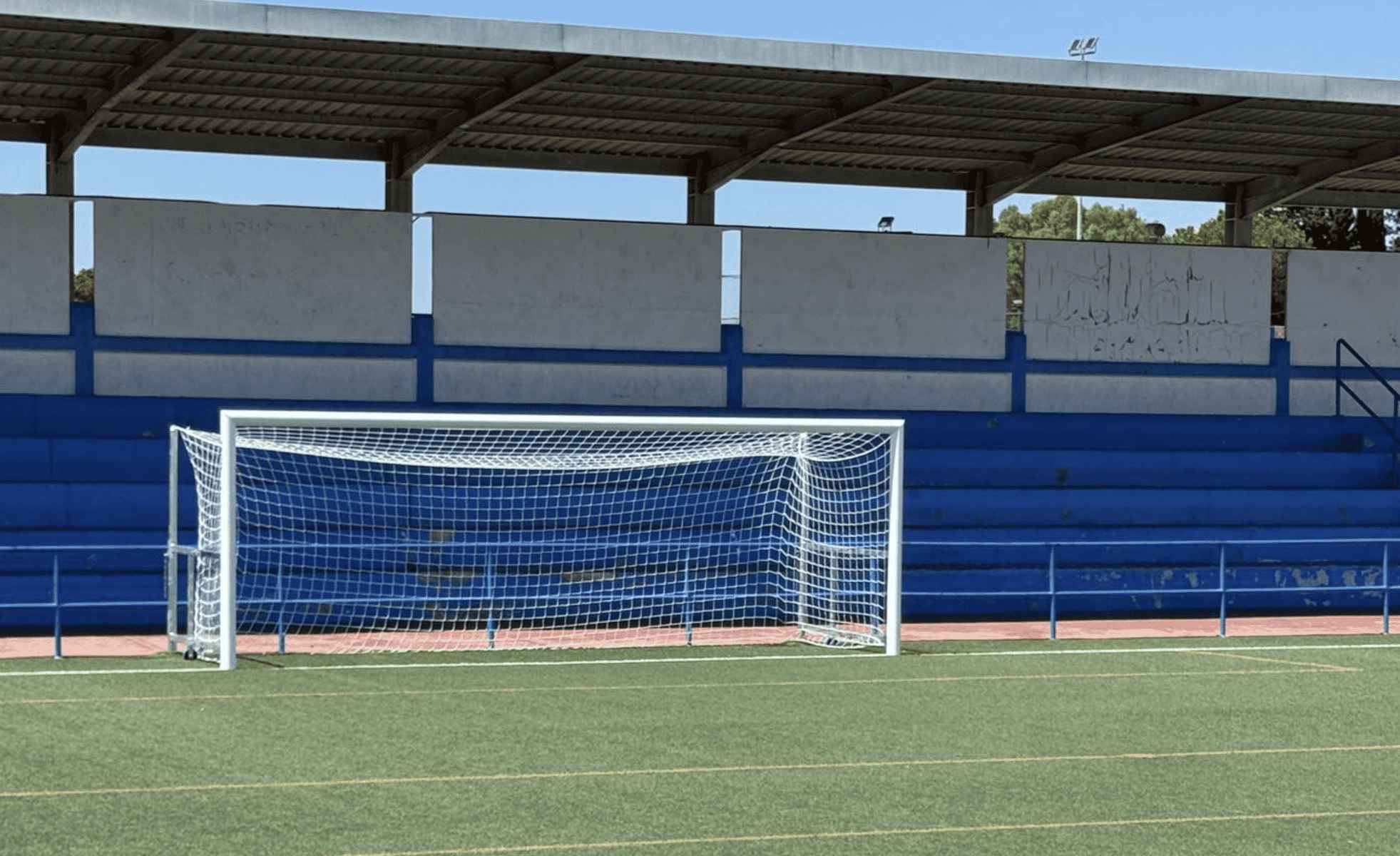 Instalaciones del campo de fútbol de Guadalcacín.