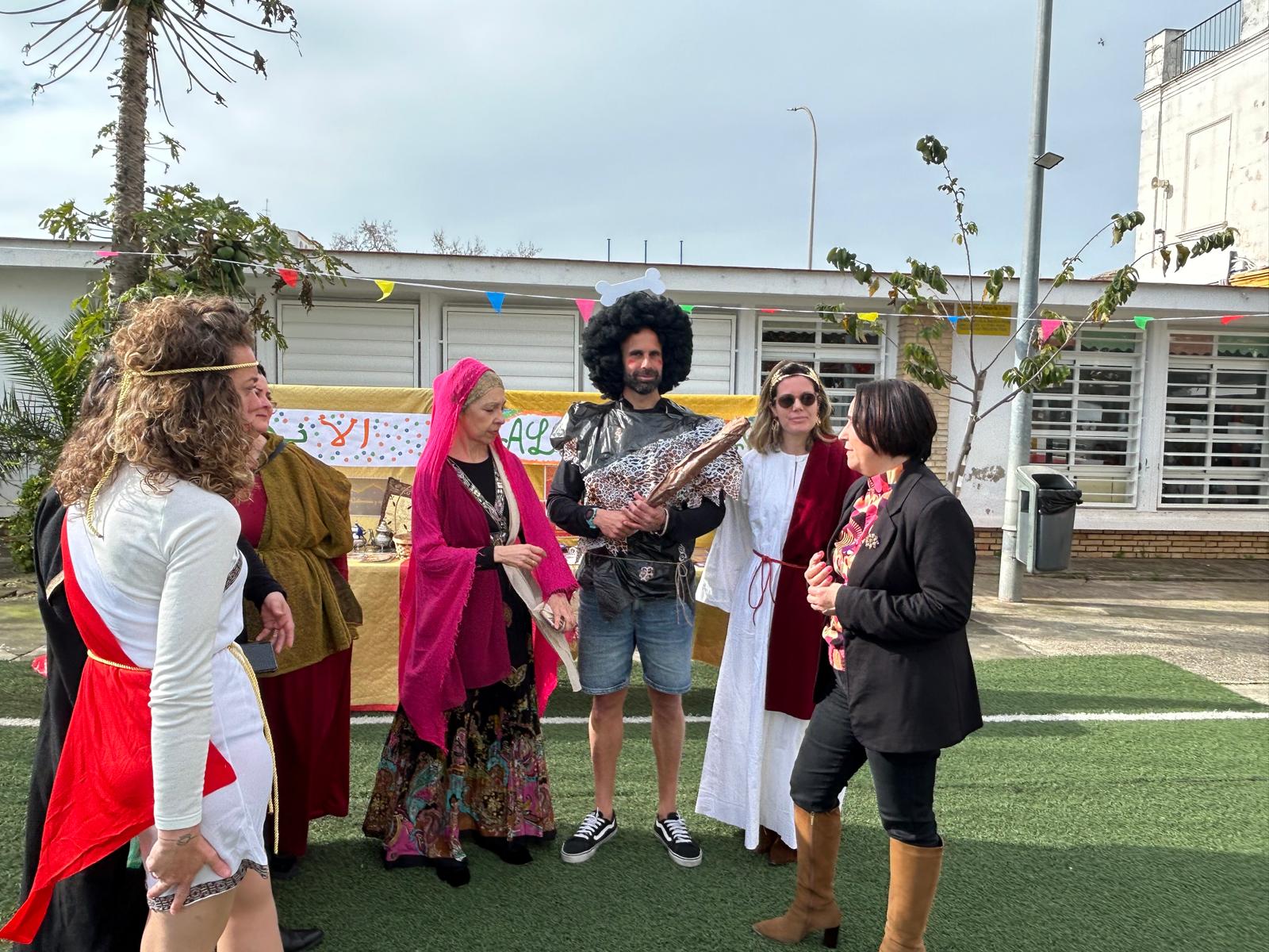 Visita de Nela García en el CEIP Gloria Fuertes tras los temporales.