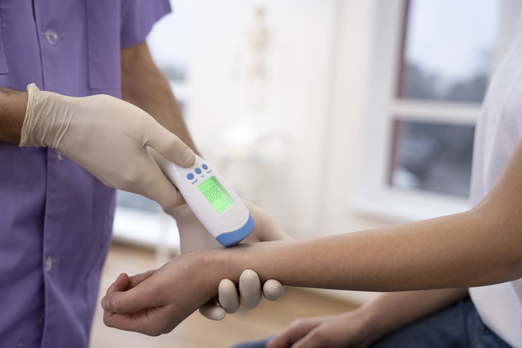 Un proyeto de la Universidad de Jaén mide los hábitos en pacientes con diabetes para saber si el problema está en la medicación o en los hábitos de los pacientes. Un proyeto de la Universidad de Jaén mide los hábitos en pacientes con diabetes para saber si el problema está en la medicación o en los hábitos de los pacientes.