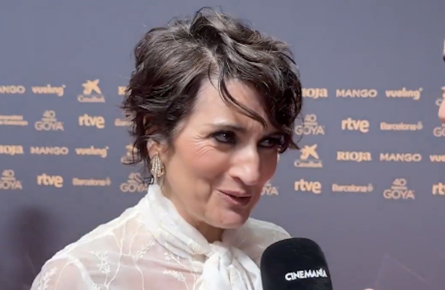 Silvia Abril critica que los jóvenes se acerquen cada vez más a la religión católica y desata la polémica en redes. Silvia Abril critica que los jóvenes se acerquen cada vez más a la religión católica y desata la polémica en redes.