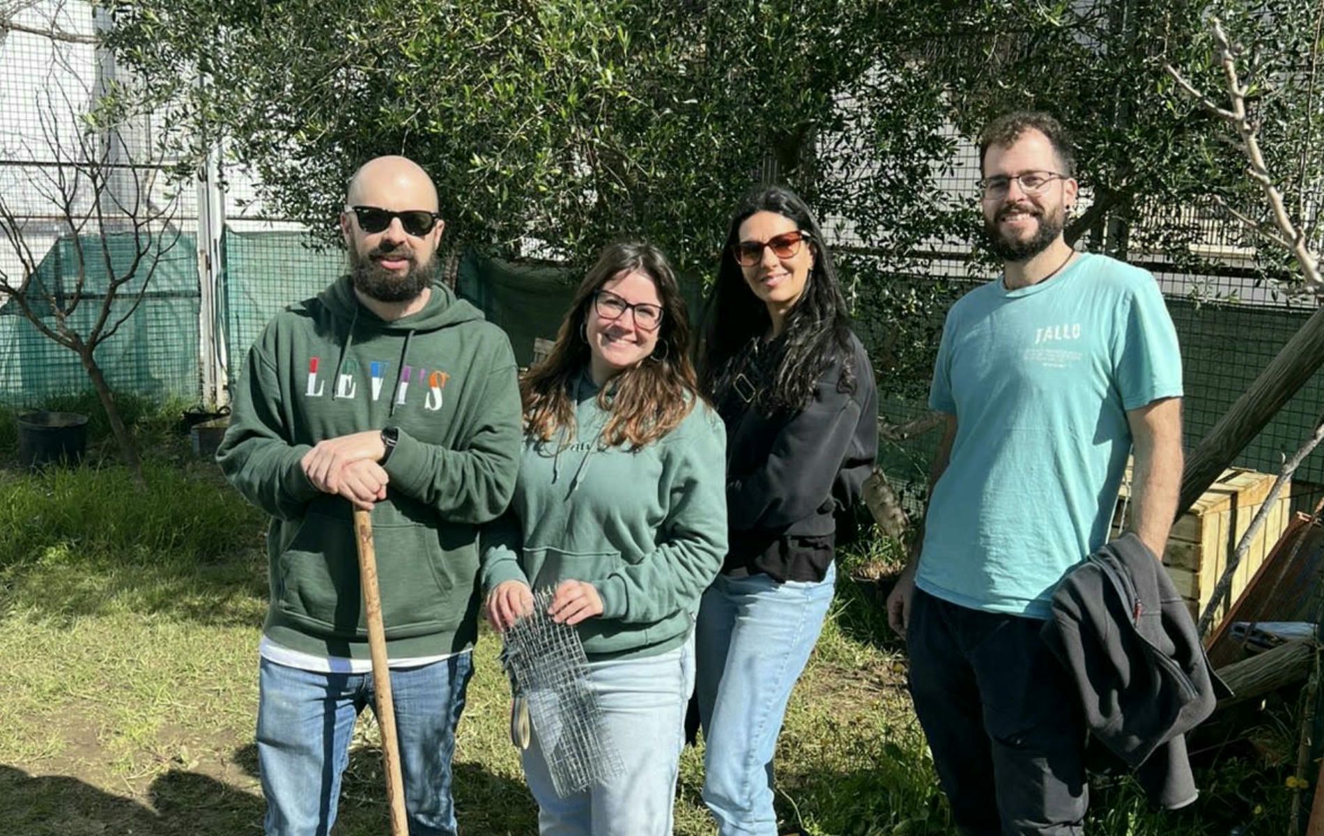 La UCA acerca a las aulas un proyecto divulgativo para transformar residuos orgánicos en abono. La UCA acerca a las aulas un proyecto divulgativo para transformar residuos orgánicos en abono.