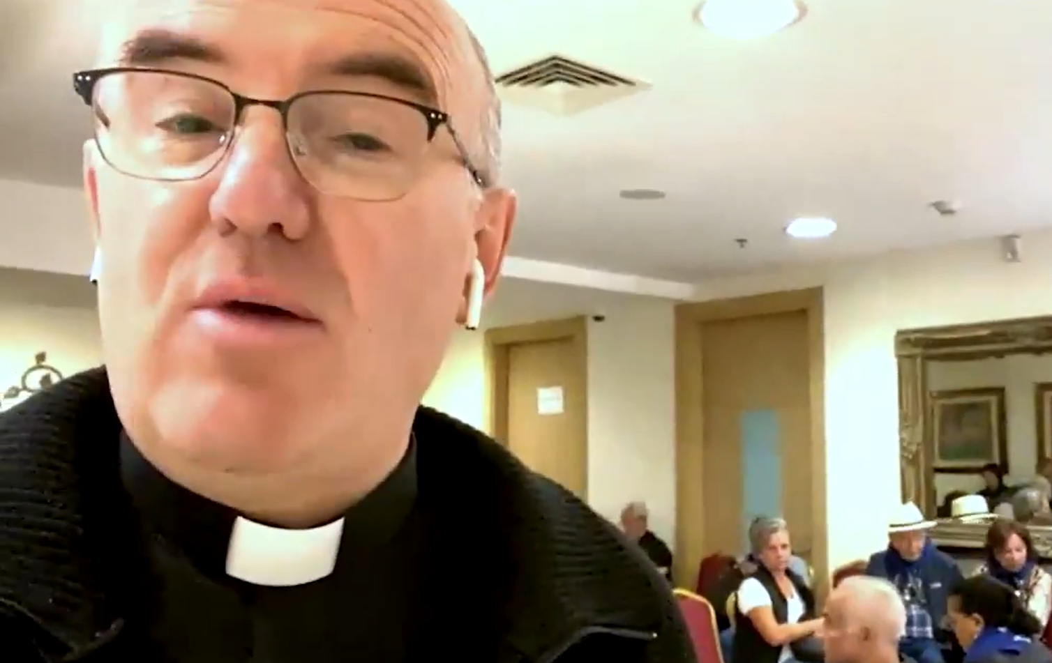 Los peregrinos atrapados en una imagen de Andalucía Directo.