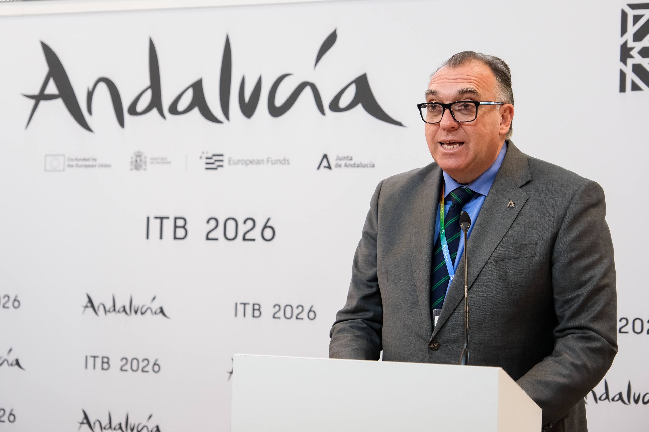 Arturo Bernal, consejero de Turismo y Andalucía Exterior, que ha mandado una carta el ministro.