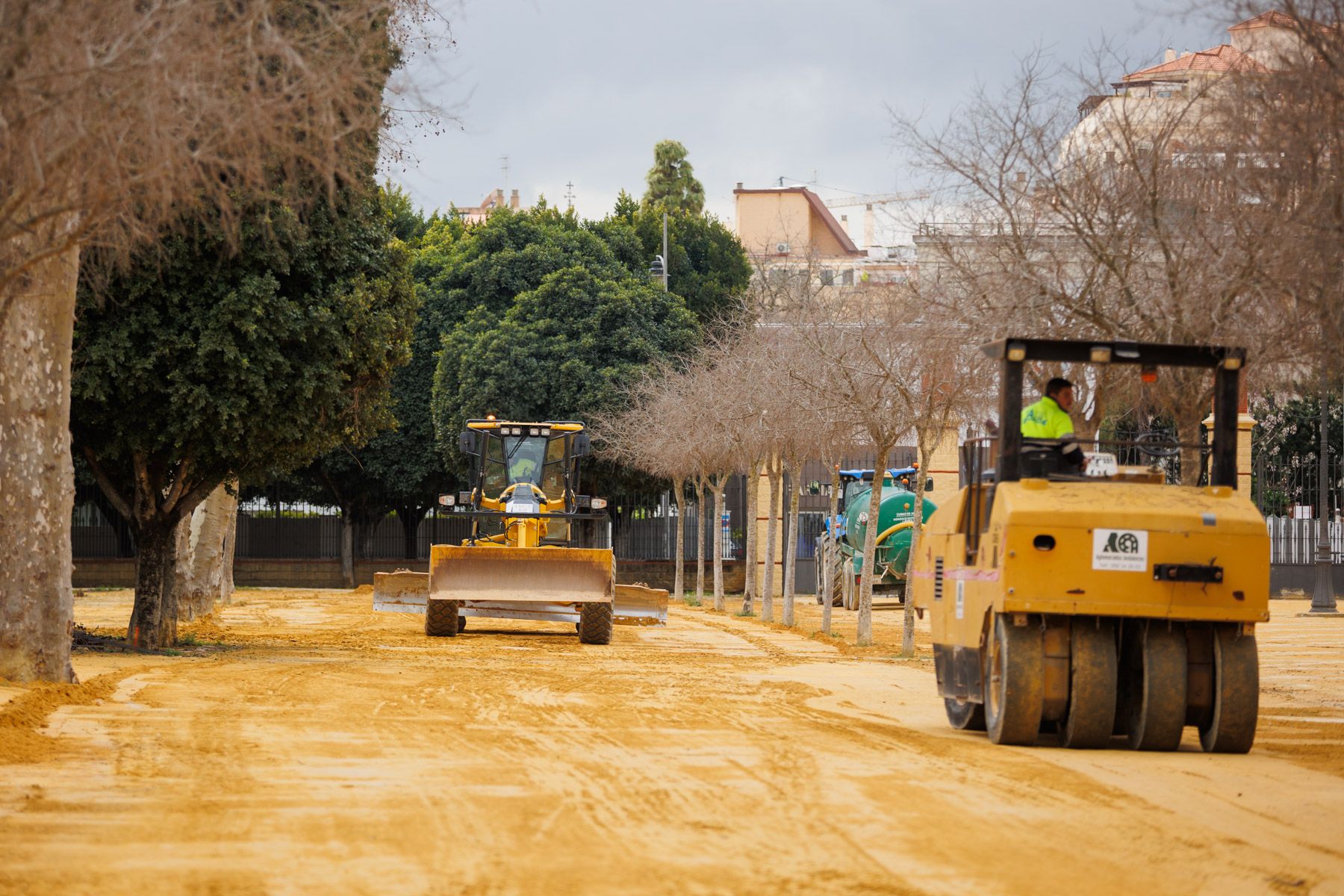 Trabajos de acondicionamiento en el Hontoria, a poco más de mes y medio para la Feria del Caballo. Trabajos de acondicionamiento en el Hontoria, a poco más de mes y medio para la Feria del Caballo.