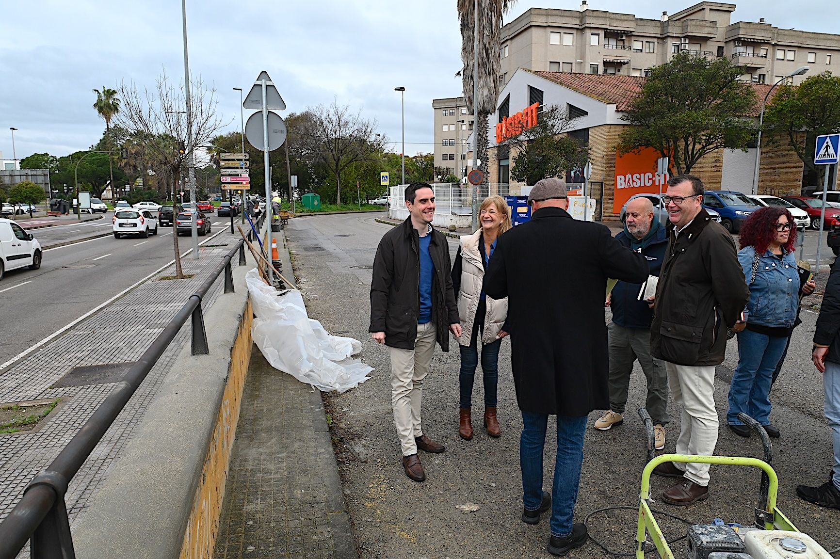 Jaime Espinar y Carmen Pina visitan Torresblancas para supervisar mejoras.