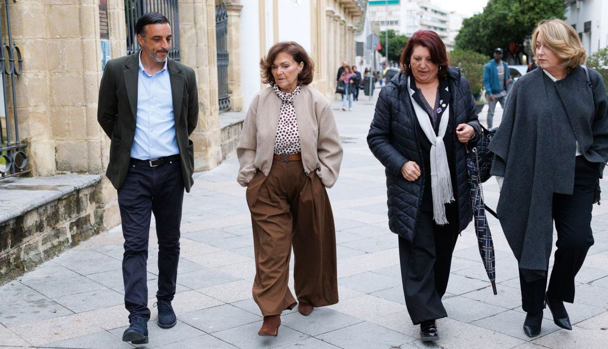 Carmen Calvo Jerez  9