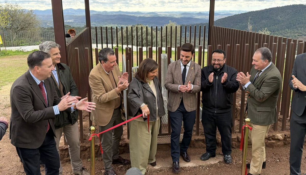 Inauguración de las Cuevas de Alájar.