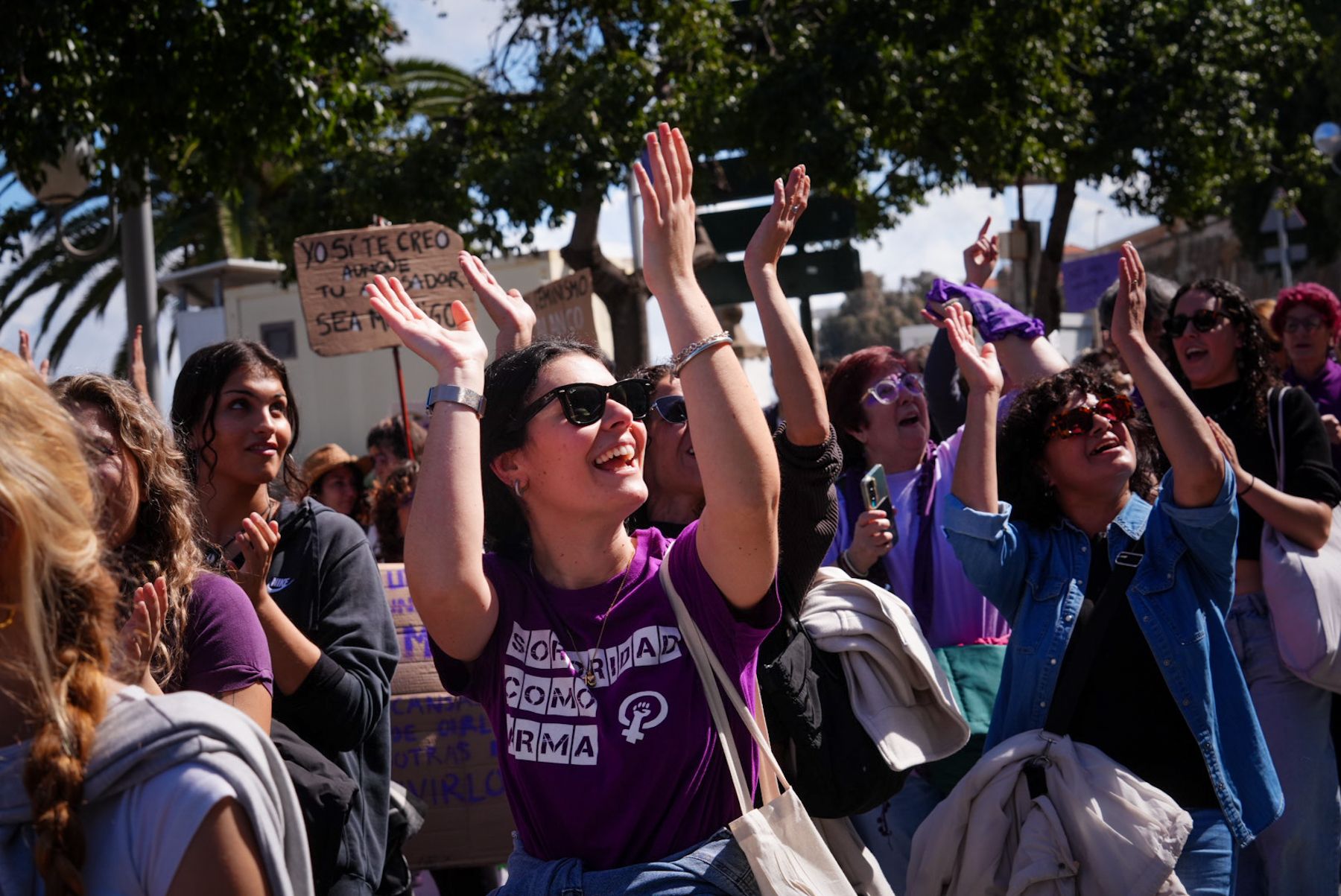 Pancartas por la igualdad en la manifestación del 8M en Cádiz Pancartas por la igualdad en la manifestación del 8M en Cádiz